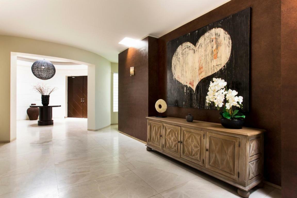Ultra Exclusive Beachfront Villa Just Steps From The Sand With Butler Included San José del Cabo Exterior foto